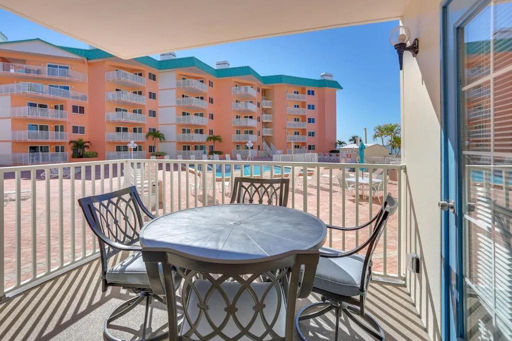 Beach Palms- Unit 102 Clearwater Beach Exteriör bild